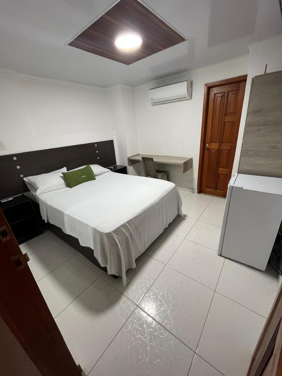 Villa Santos Apartaestudios Barranquilla  Exterior photo